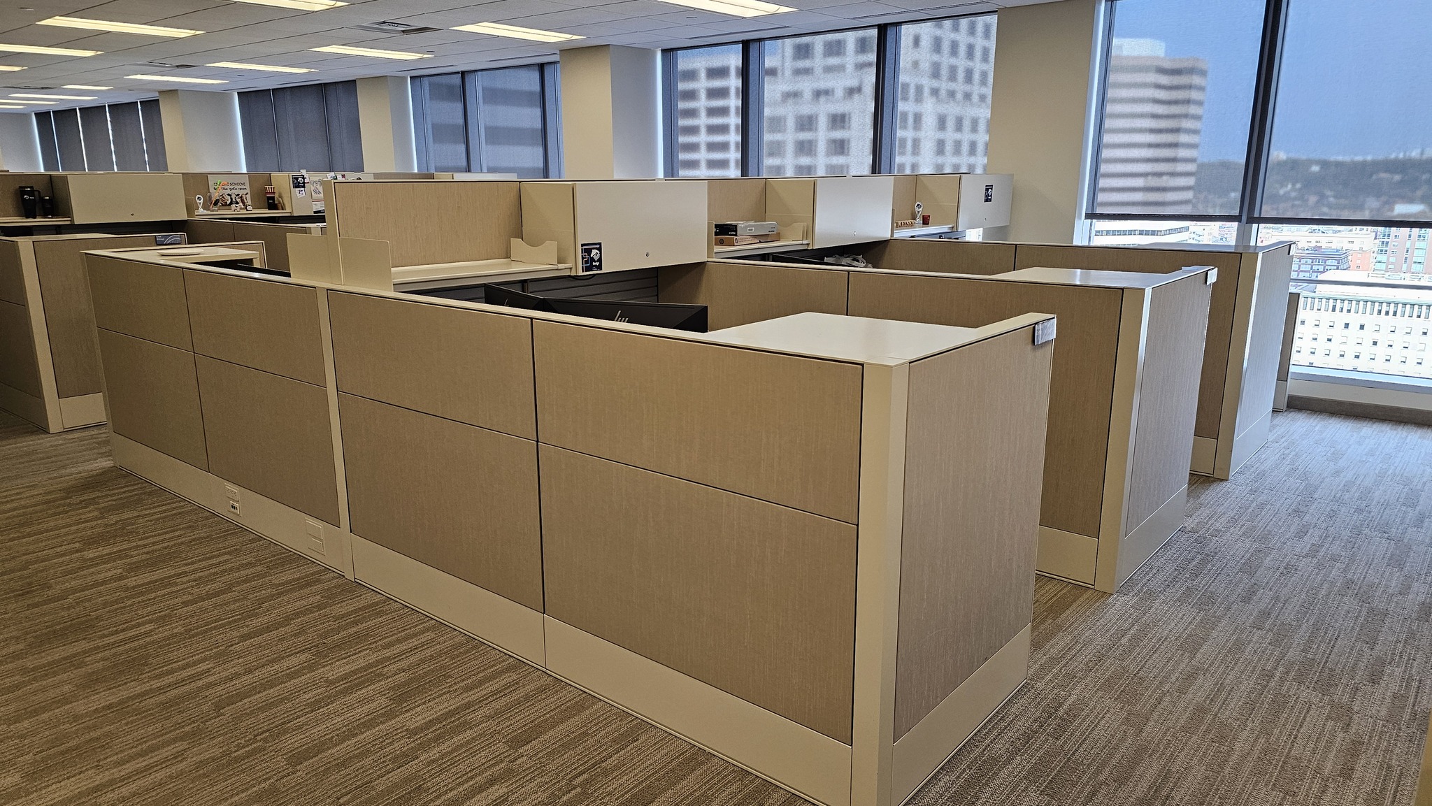 Haworth Compose Workstations - Image 4